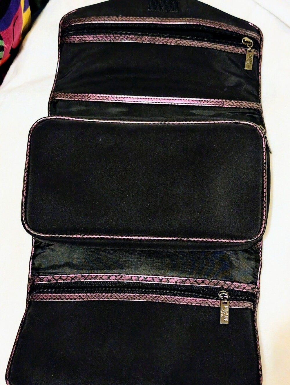 NWOT Americana By Sharif Black Fold-Over Hanging Cosmetic Bag With Purple Trim
